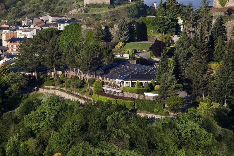 El Castell De Ciutat - Relais & Chateaux Hotel