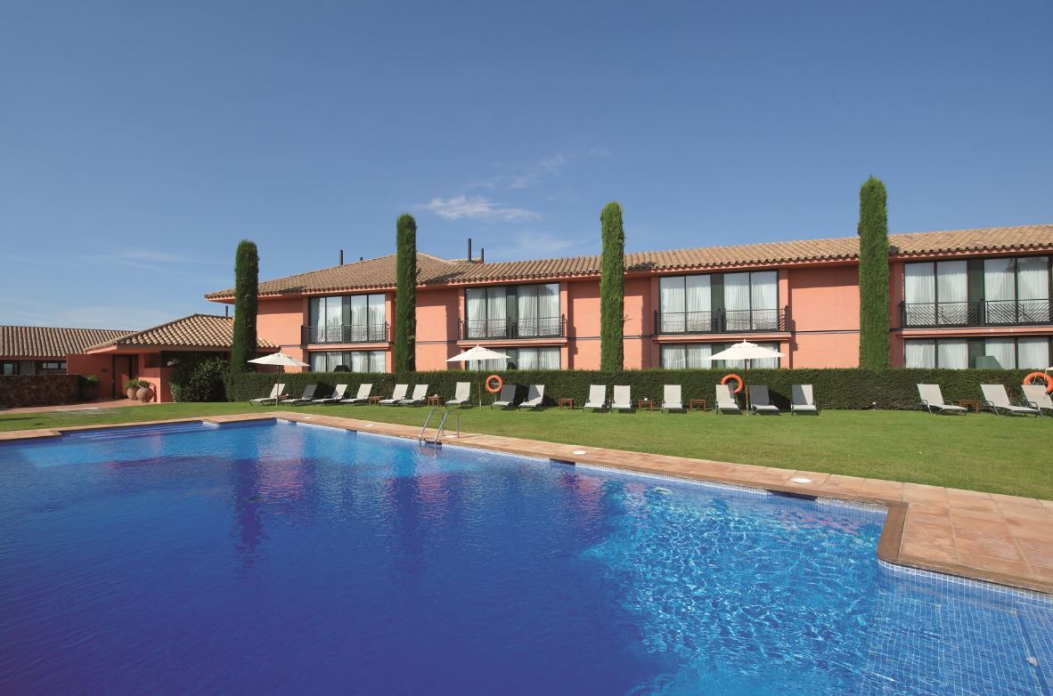 Torremirona Golf & 4* Navata