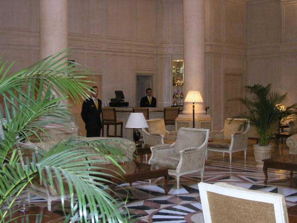 Hotel Eugenia De Montijo, Autograph Collection 5*