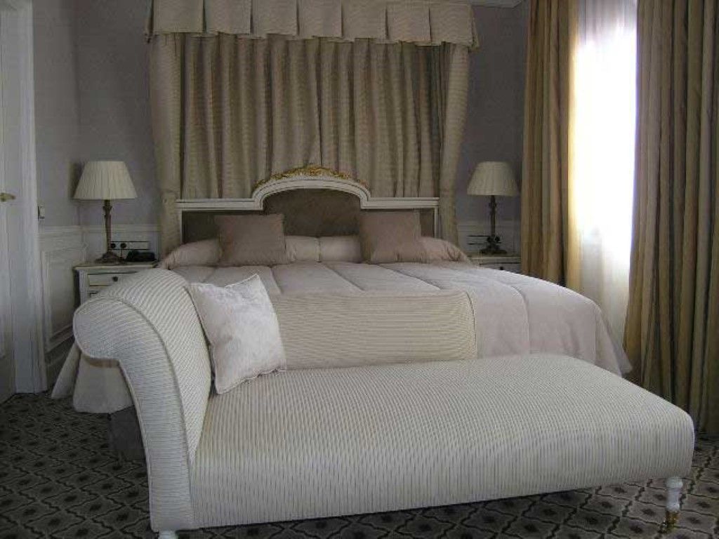 Hotel Eugenia De Montijo, Autograph Collection 5*