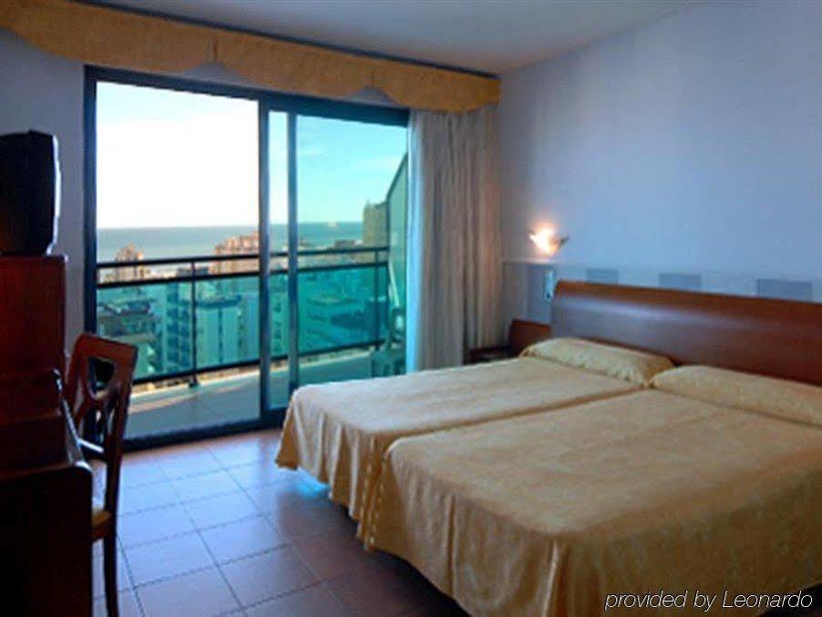 Hotel Cibeles Playa 3*