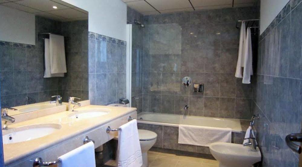 Hotel Hotel & Spa Plaza Arriate 3*