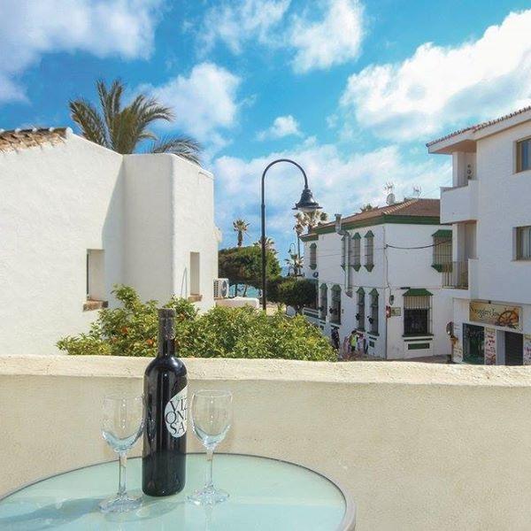 1½ Min. Walk From The Mijas