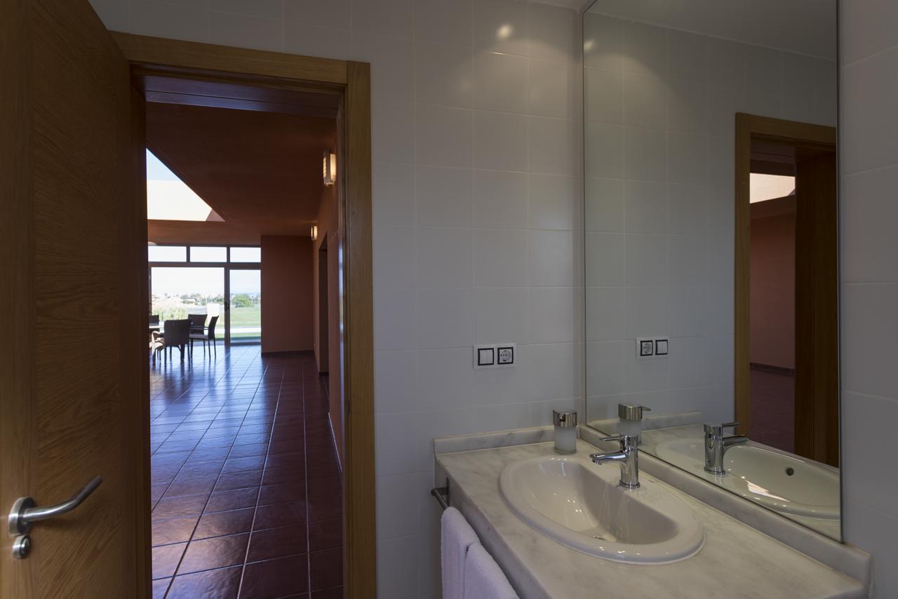 Caleta Beach & Golf Villa Costa De Antigua