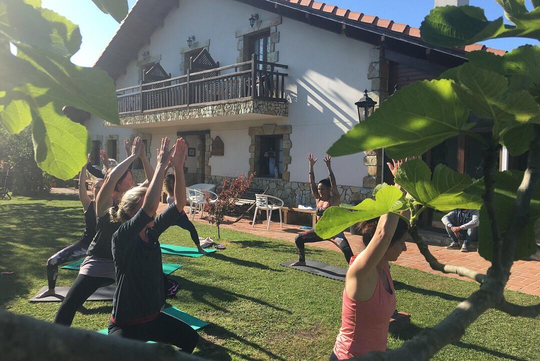 La Wave Surf House & School Inn Somo