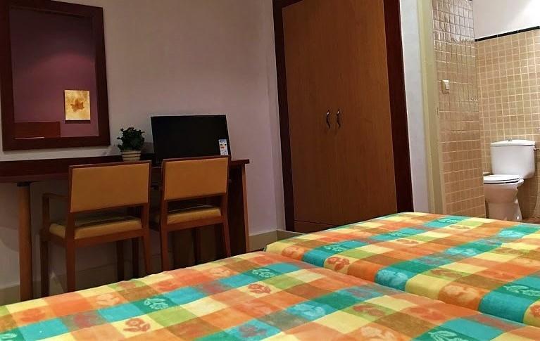 Hotel La Fonda Dels Pirineus 3*