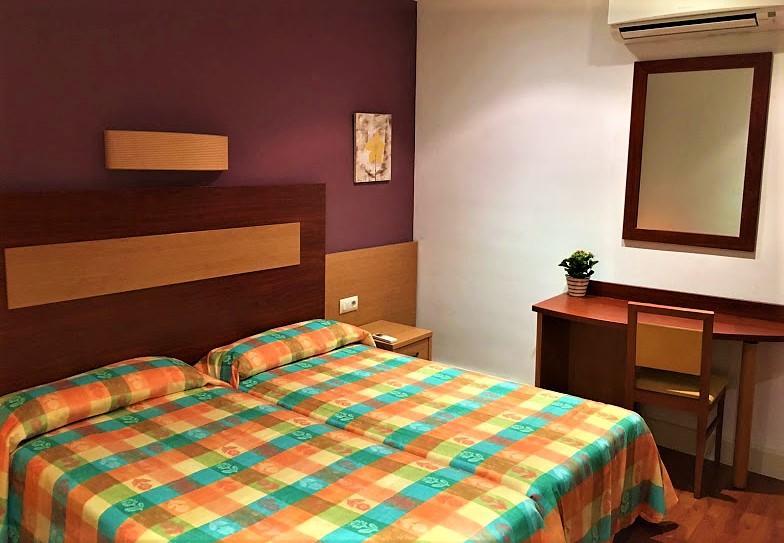 Hotel La Fonda Dels Pirineus Macanet De Cabrenys