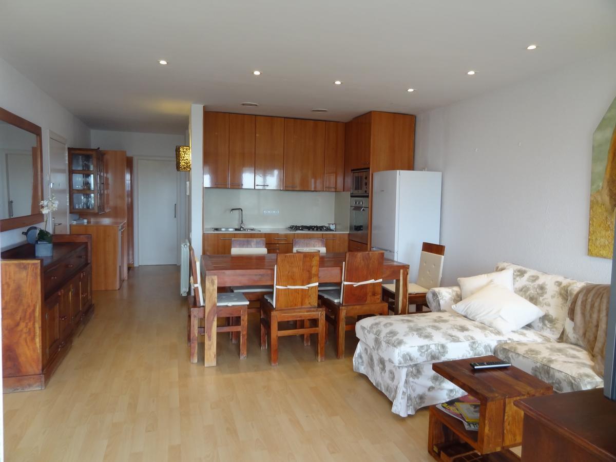 Ground Floor Sea View *