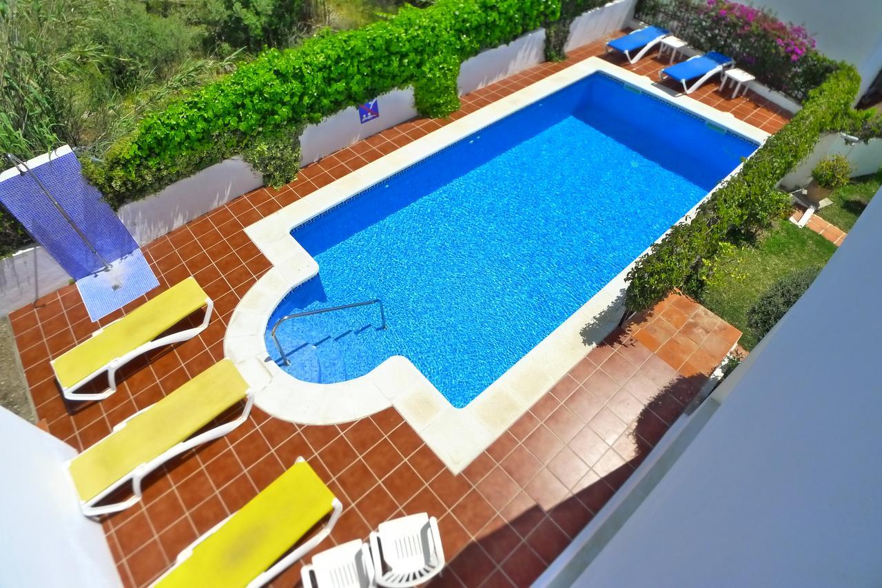 Gito Villa Maro