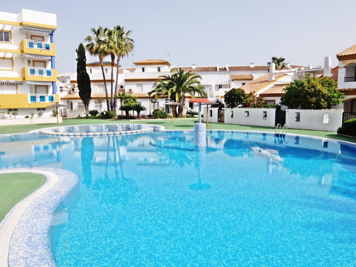 Apartamento Familiar Junto A La Playa De San Fernando - Oliva