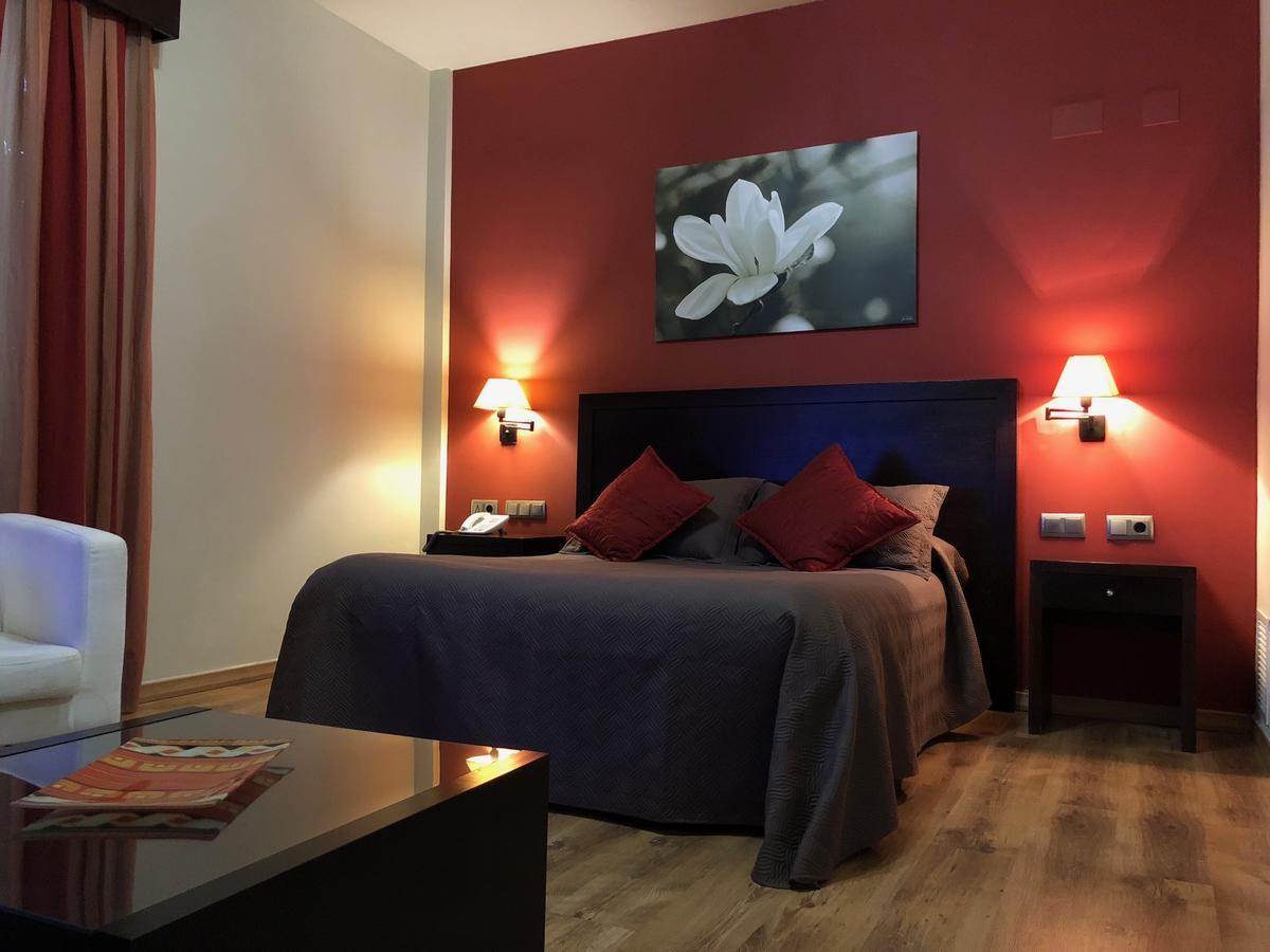 Hotel Atalaya De La Campiña