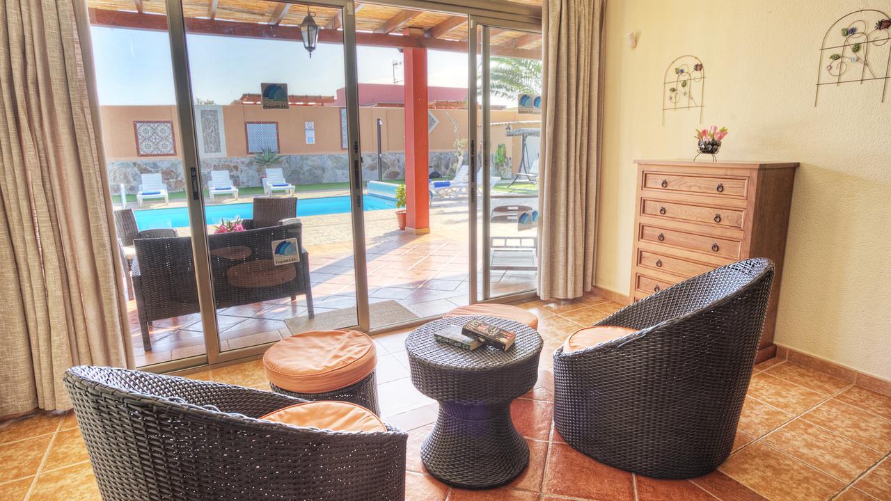 Romana Villa *