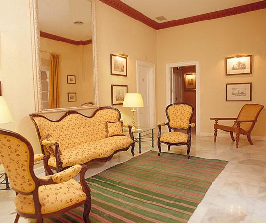 Casas De Mercaderes Sevilla
