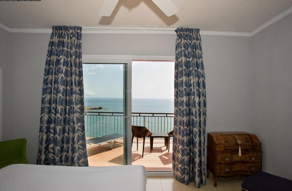 Grifeu Hotel 3*