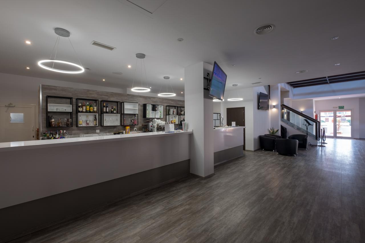 Aparthotel Dunas 4*