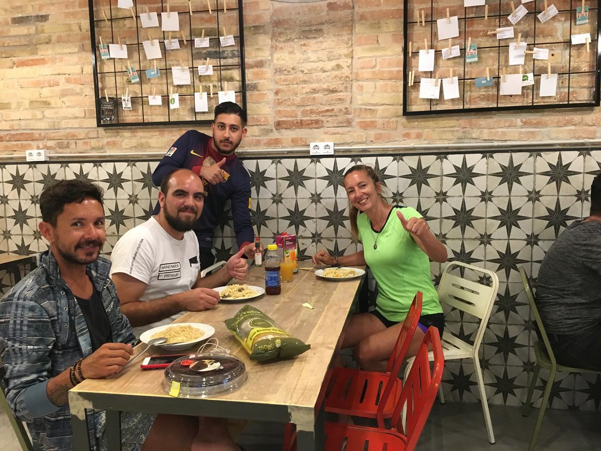 Hostal Hola Collblanc
