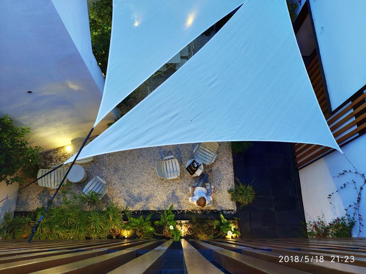 Apartment Atrium *