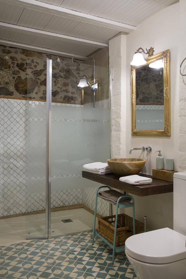 Country house Mas Tomas Vall-Llobrega