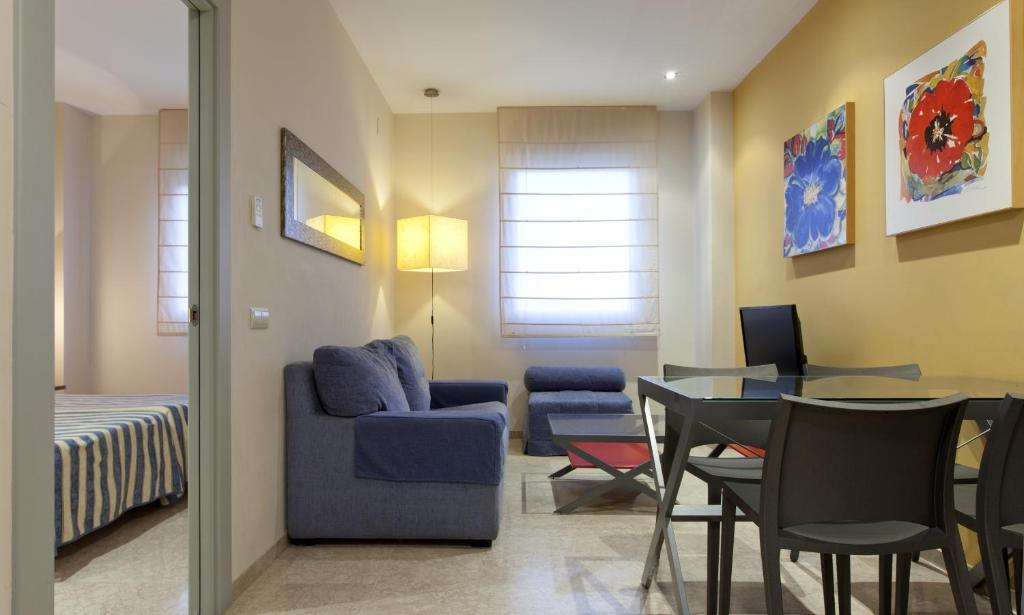 Vertice Sevilla Aljarafe Apartment *