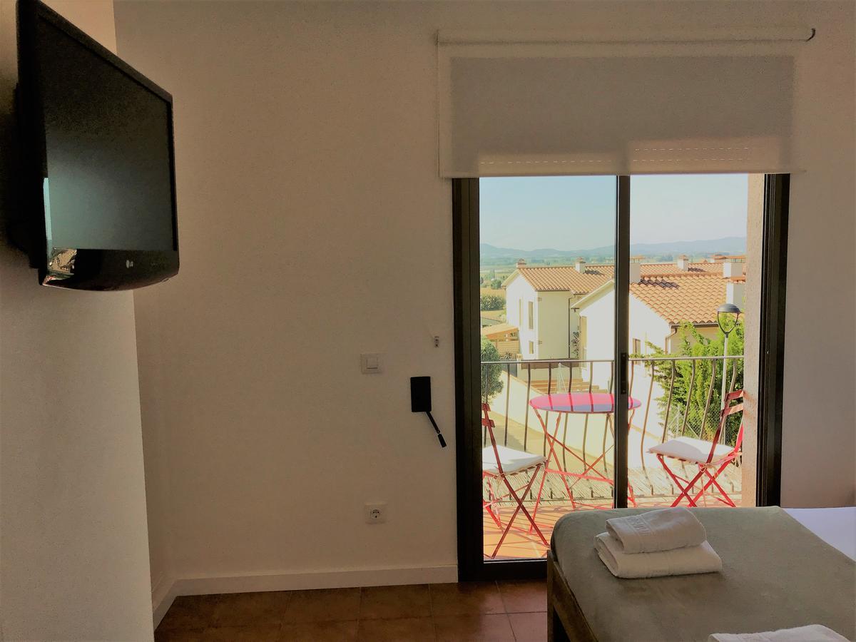 Emporda Residencial Сasa de vacaciones
