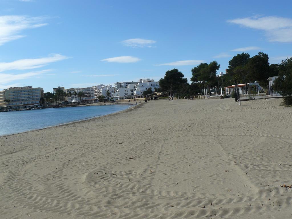 Moon Dreams Coral Es Canar (Ibiza)