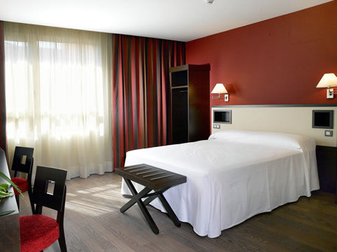 Hotel Sercotel Sant Boi 3*