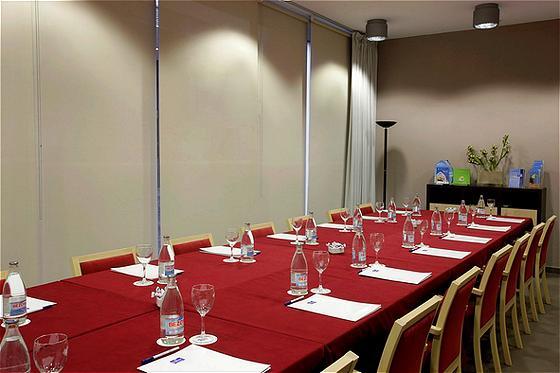Hotel Express Sant Cugat By Ihg