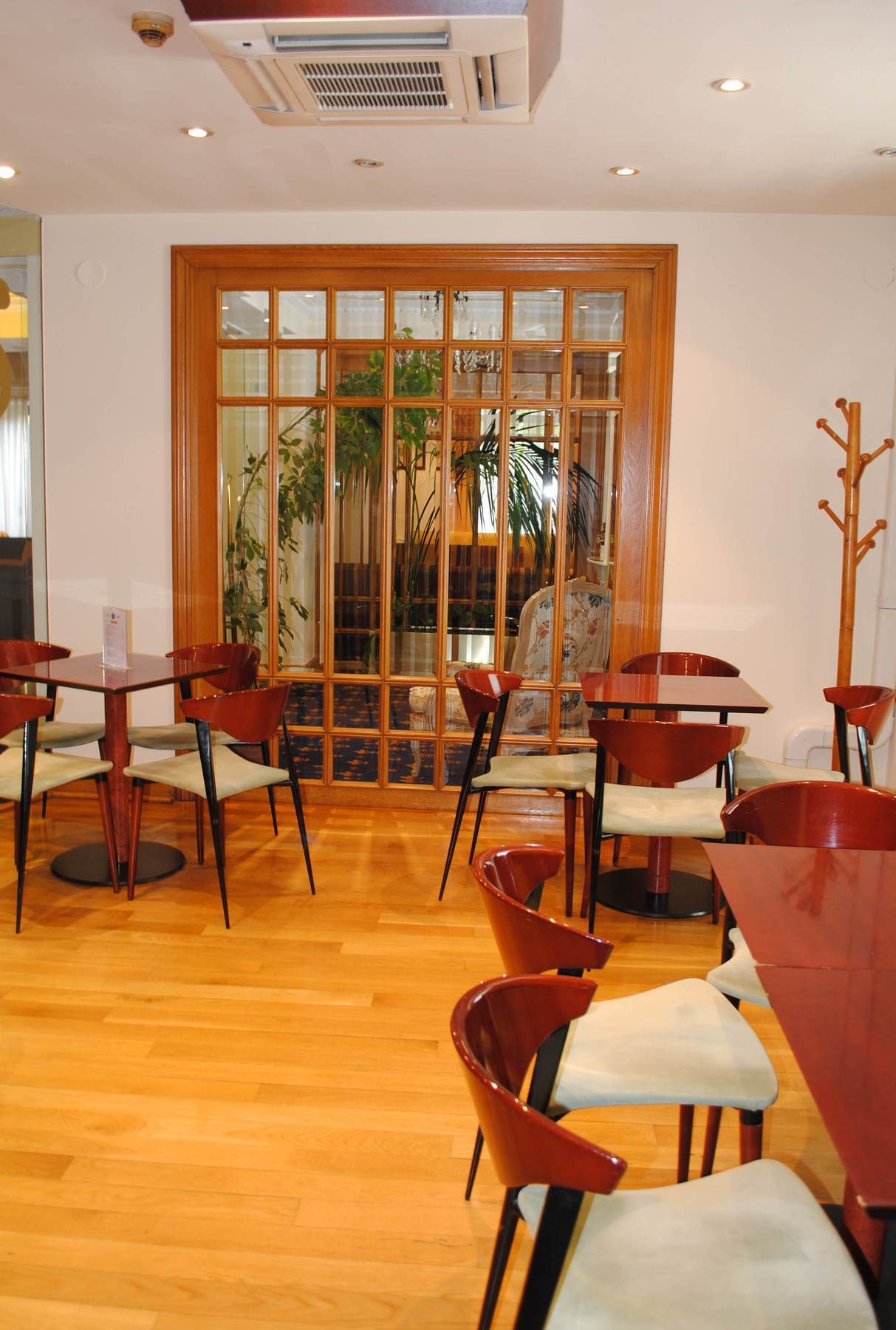 Zarauz Hotel 3*