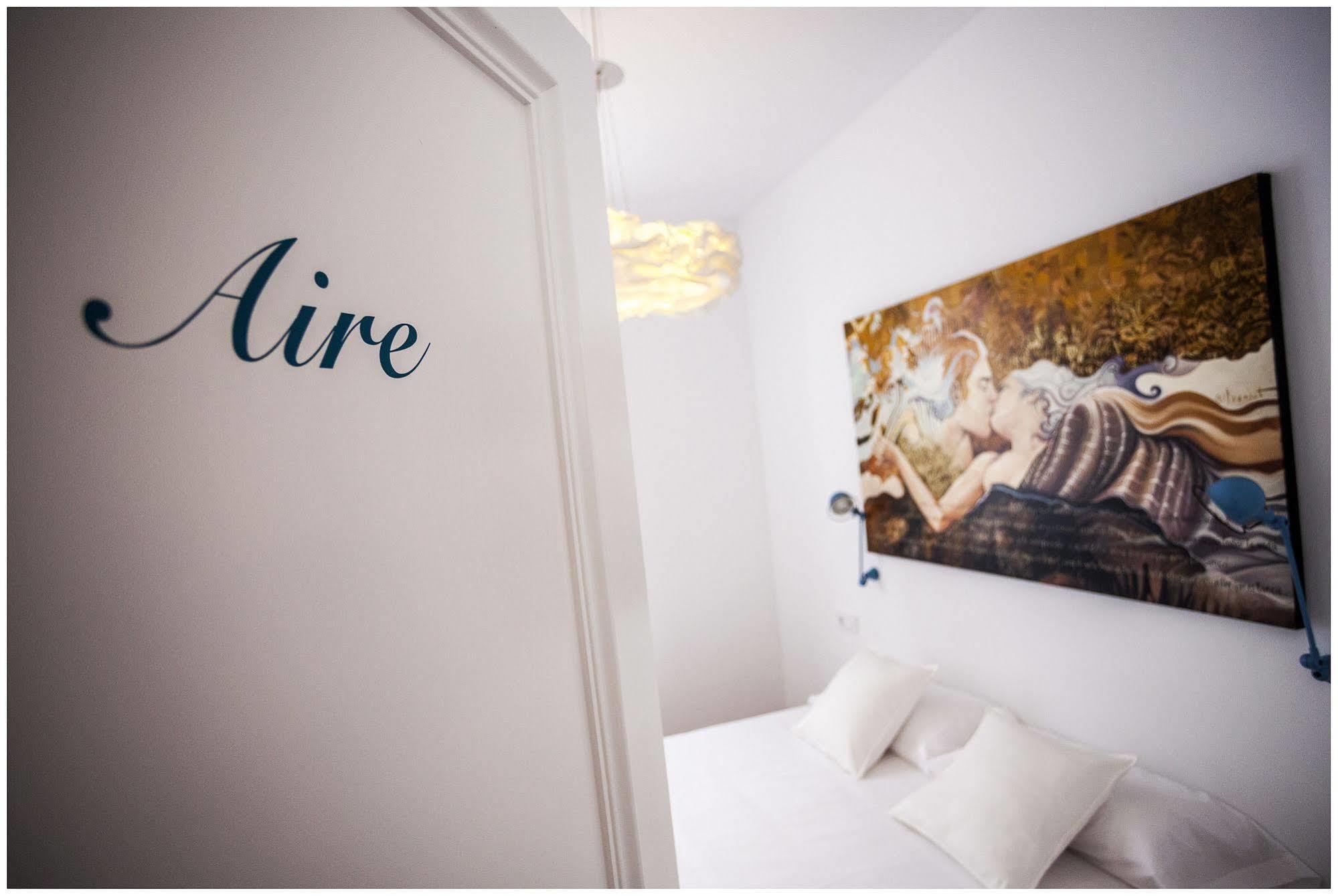 Cheap & Chic Hotel