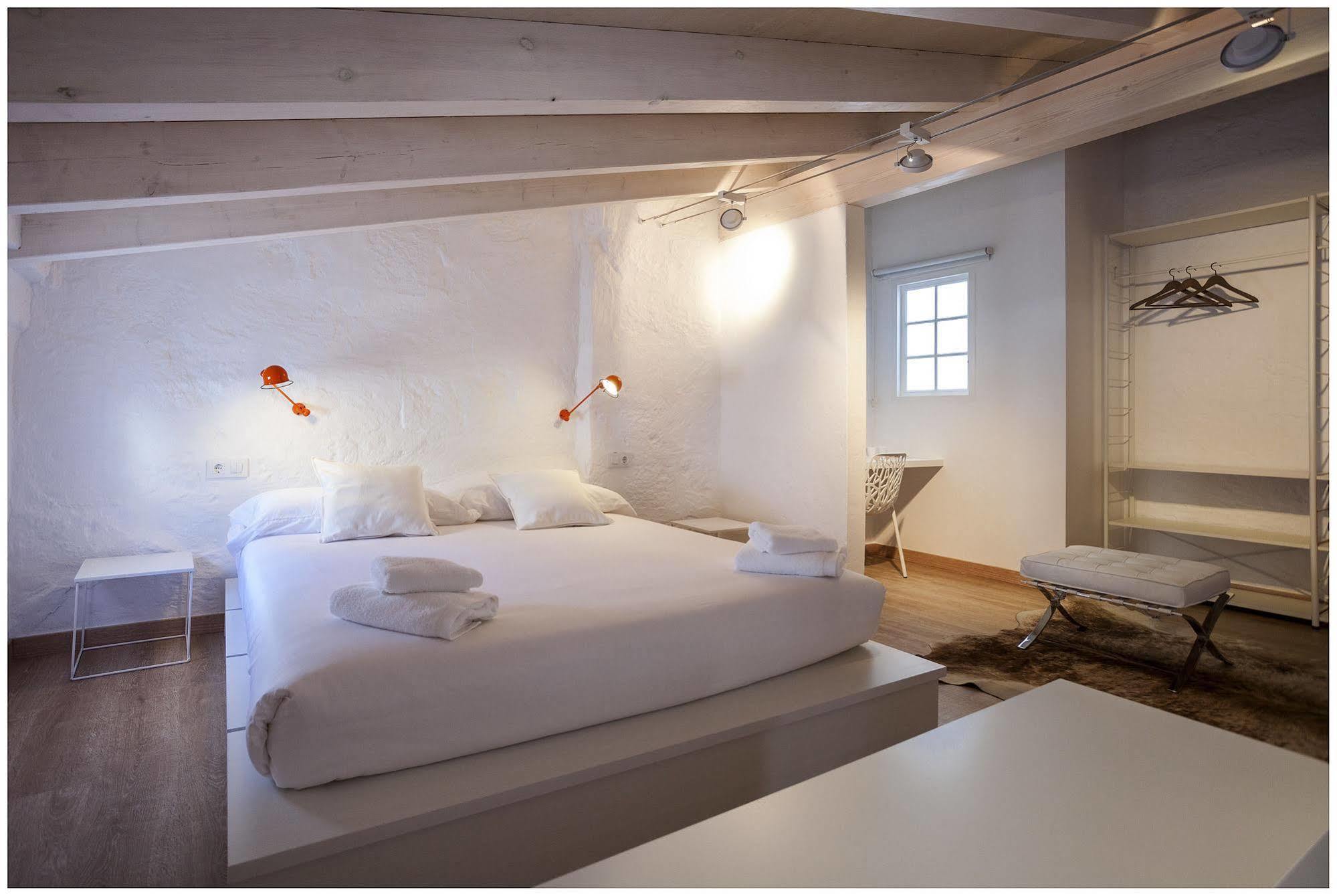 Hotel Cheap & Chic 3*
