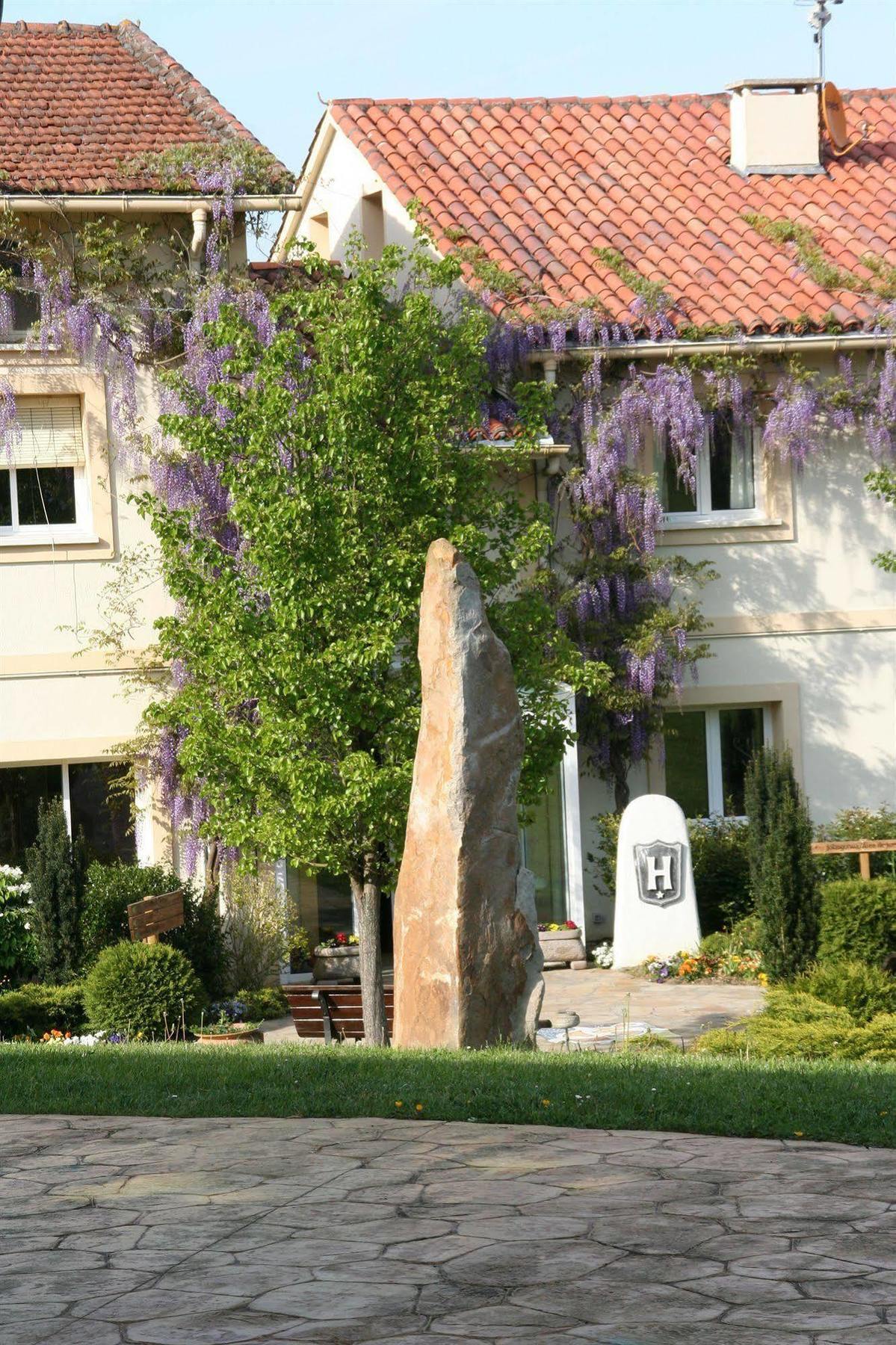 Hotel Amalurra Ecohotel & Retreat Center *