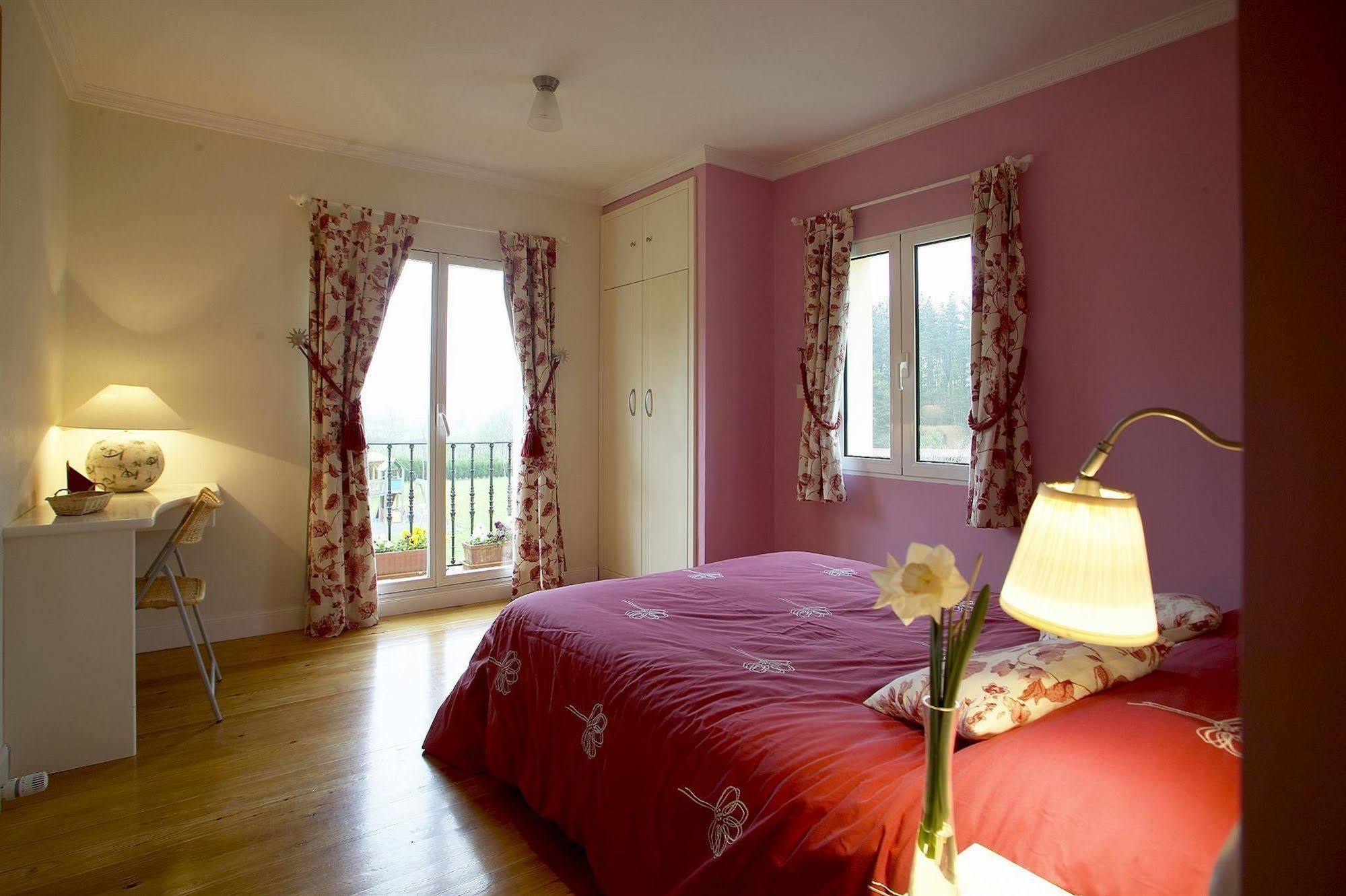 Amalurra Ecohotel & Retreat Center Hotel