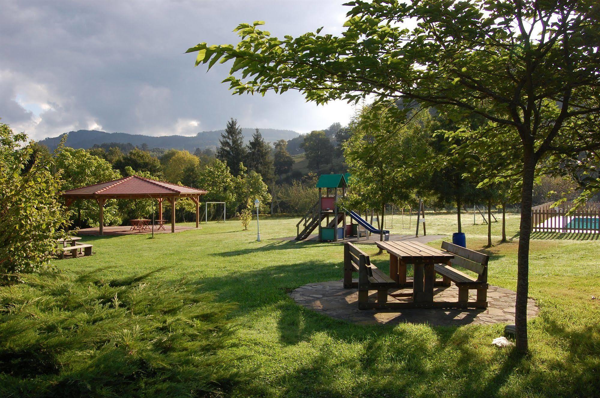 Hotel Amalurra Ecohotel & Retreat Center