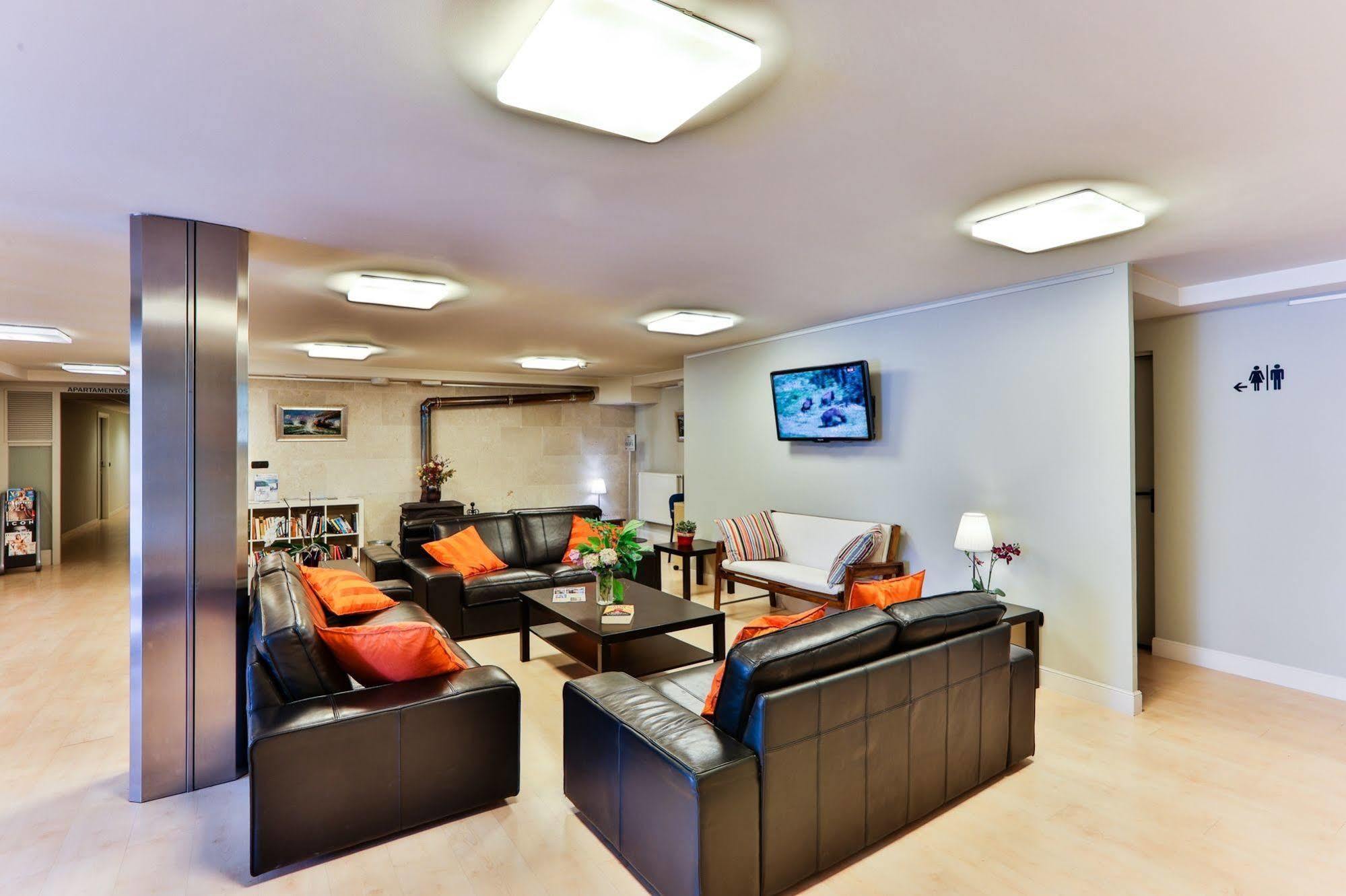 Apartamentos Mundaka *