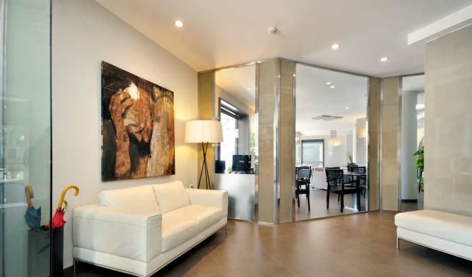 Hotel Avenida 2*
