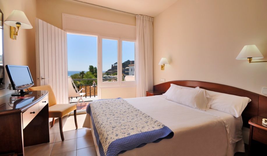 Avenida Hotel