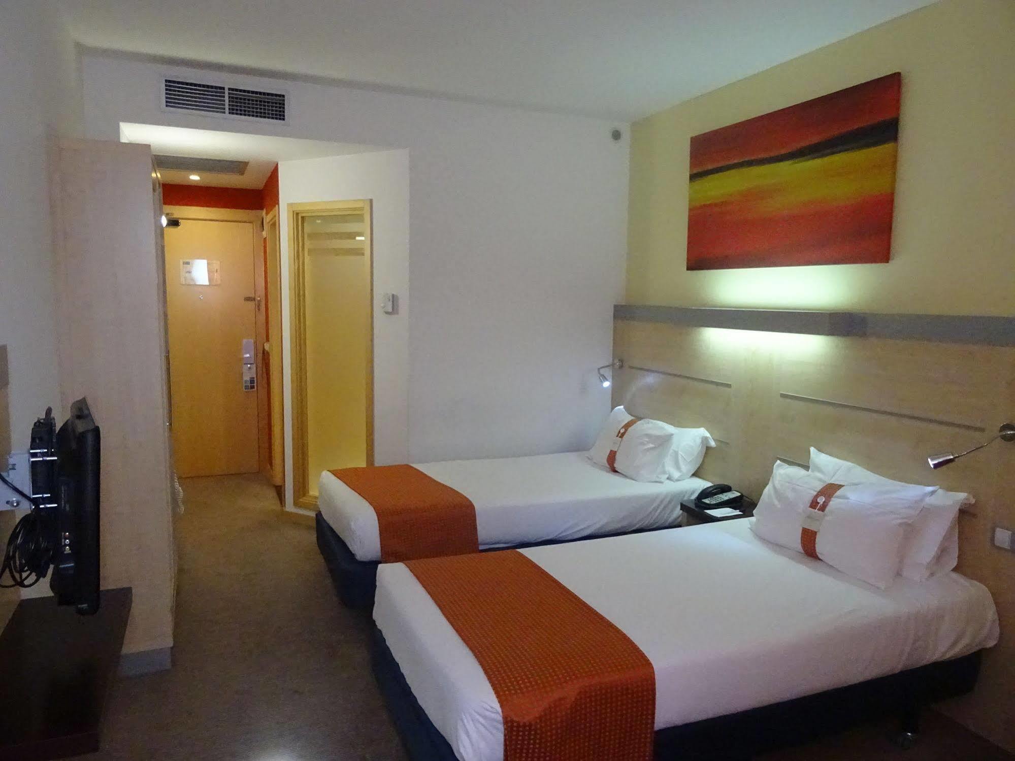Express Sant Cugat By Ihg Hotel Sant Cugat del Vallès