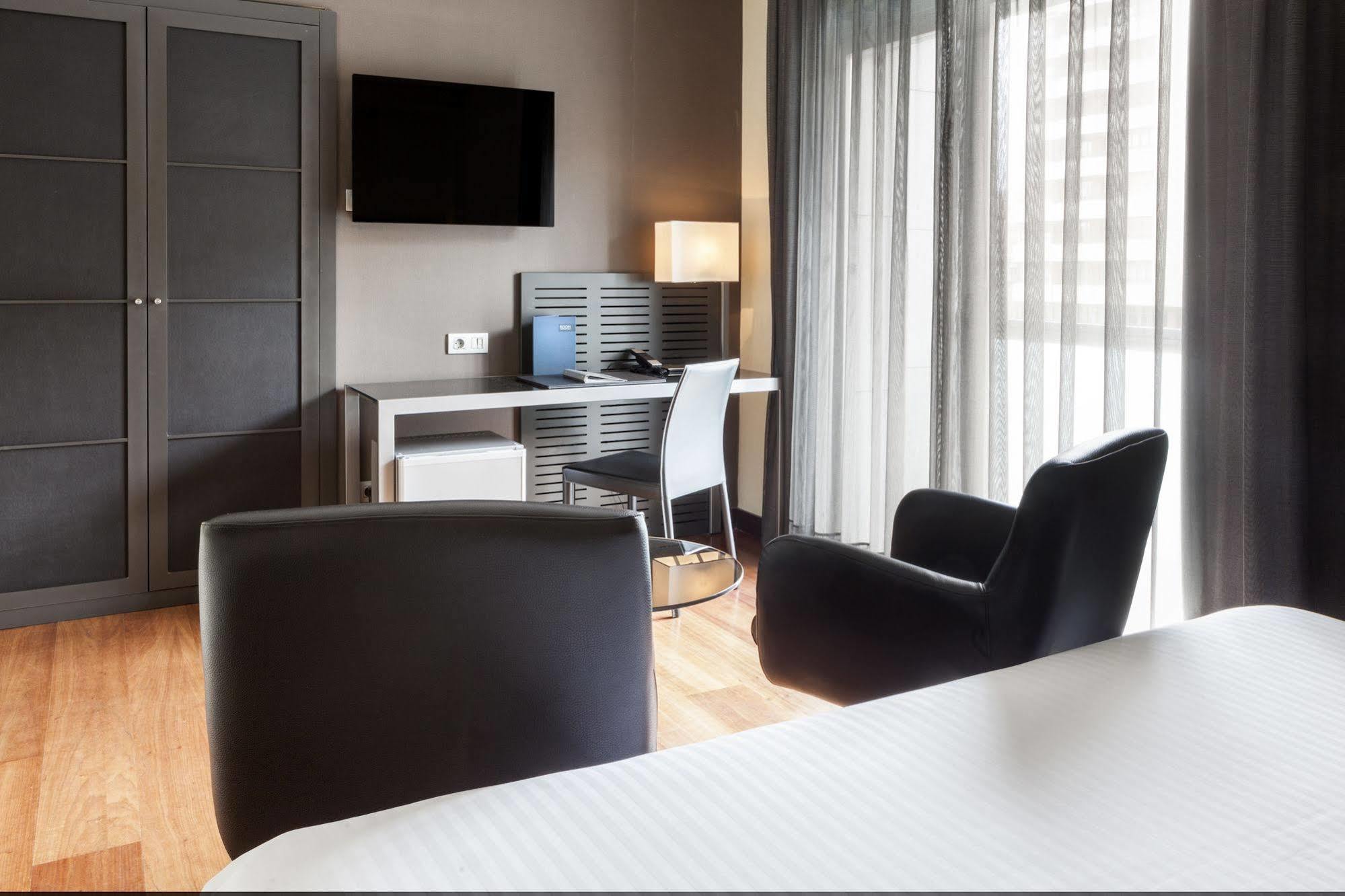 Hotel Ac General álava 3*