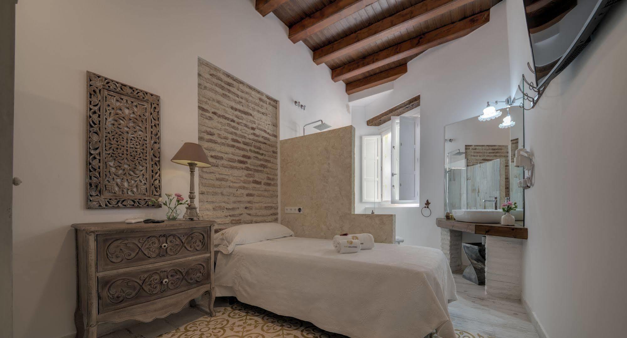 Hotel Argantonio 2*