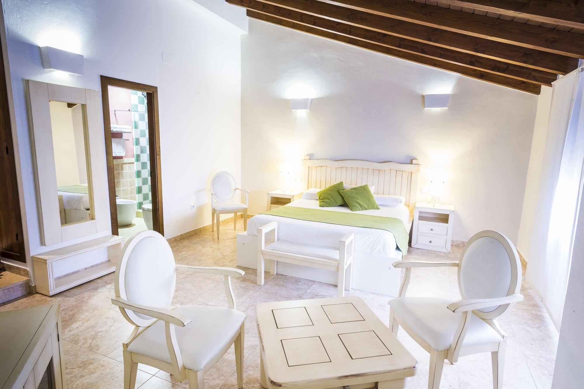Arohaz Hotel&restaurante 2*