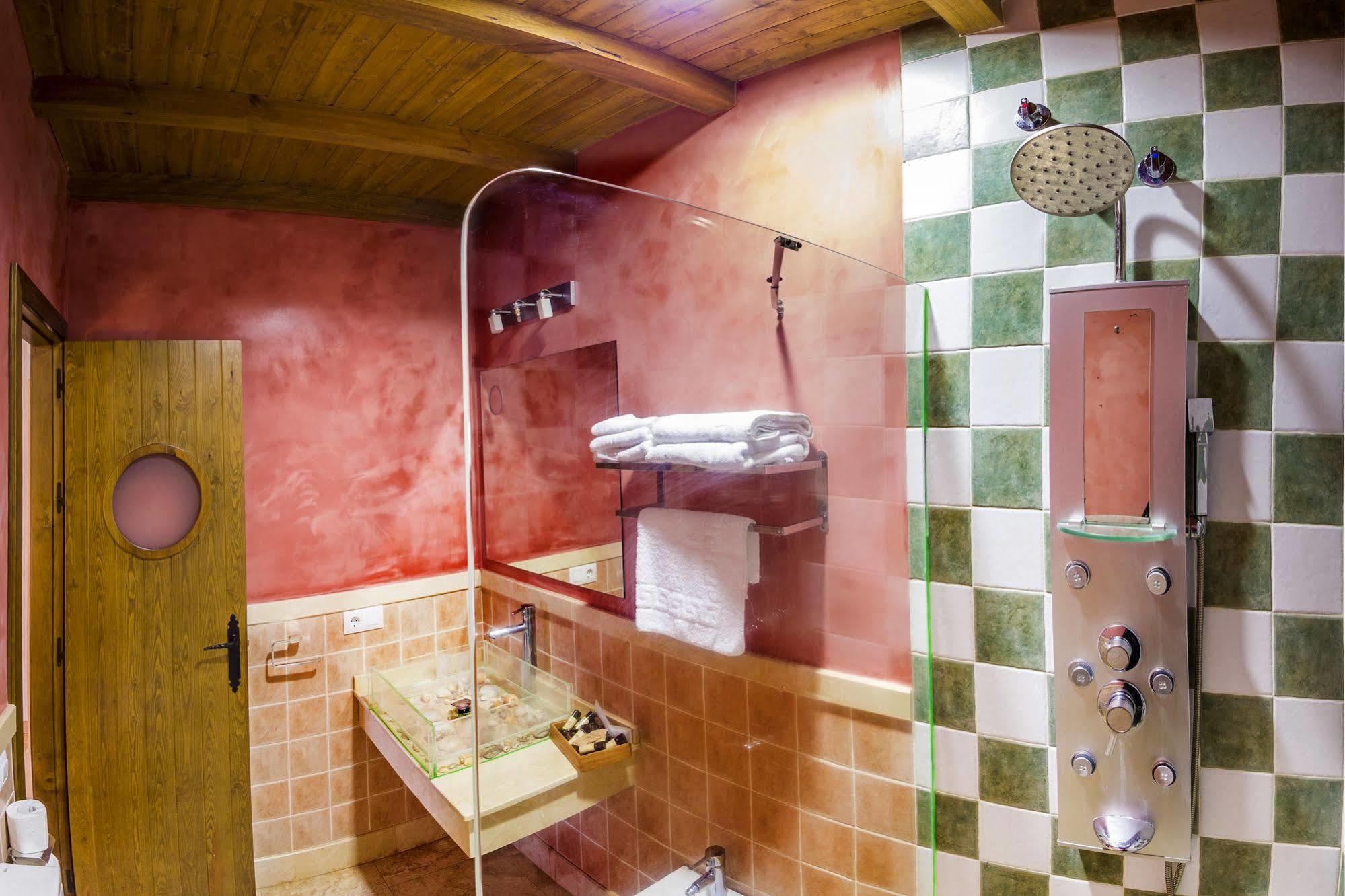 Arohaz Hotel&restaurante Hotel Zahora
