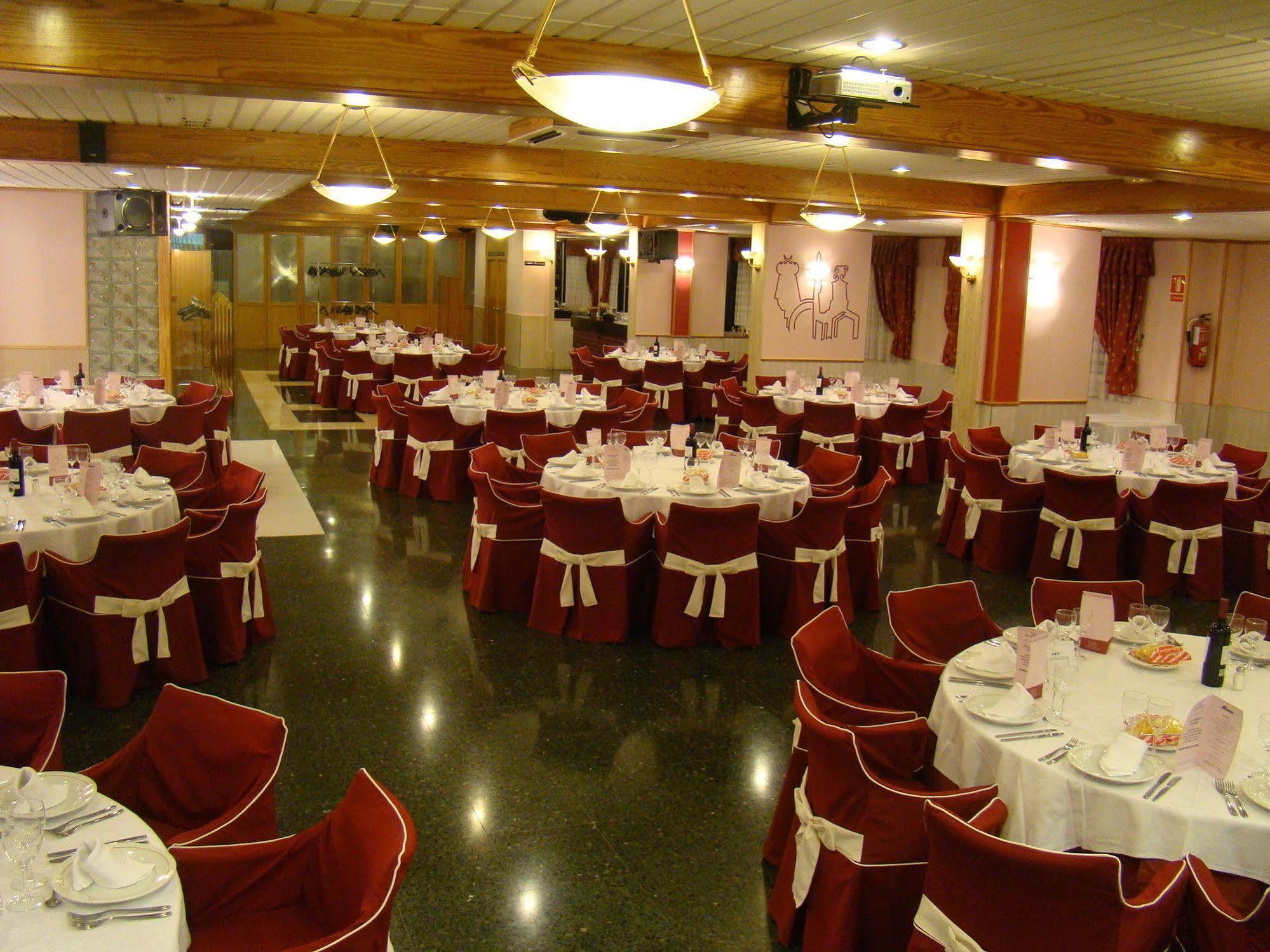 Reconquista Hotel 3*