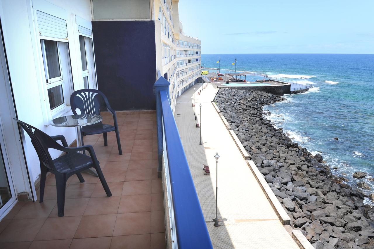 Above The Sea Apartment *
