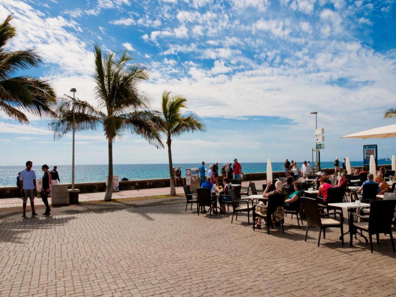 Сasa de vacaciones Feliz 128