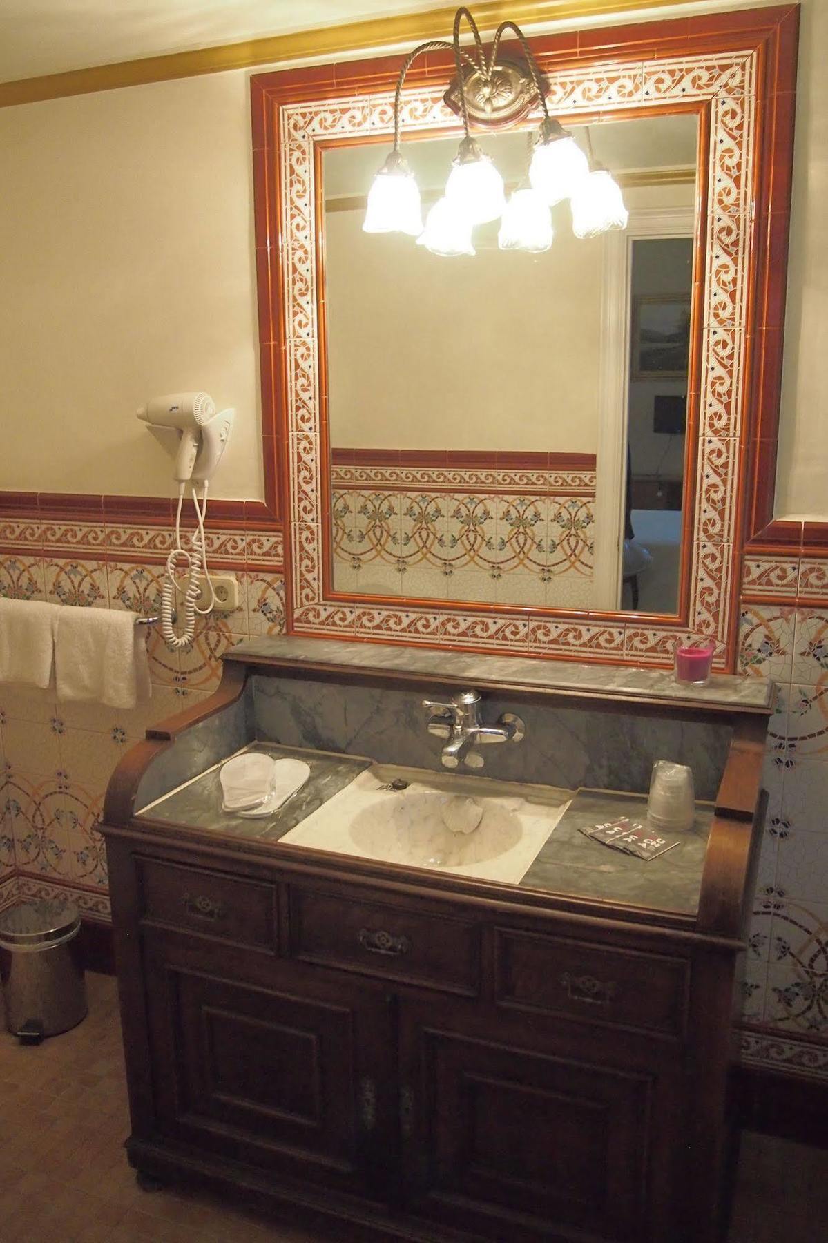 Noucentista Hotel