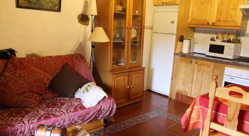 Holiday home Casa Rural Las Rosas *
