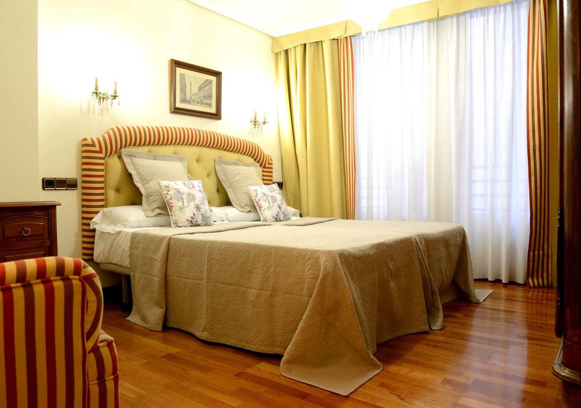 Hotel Arriazu 2*