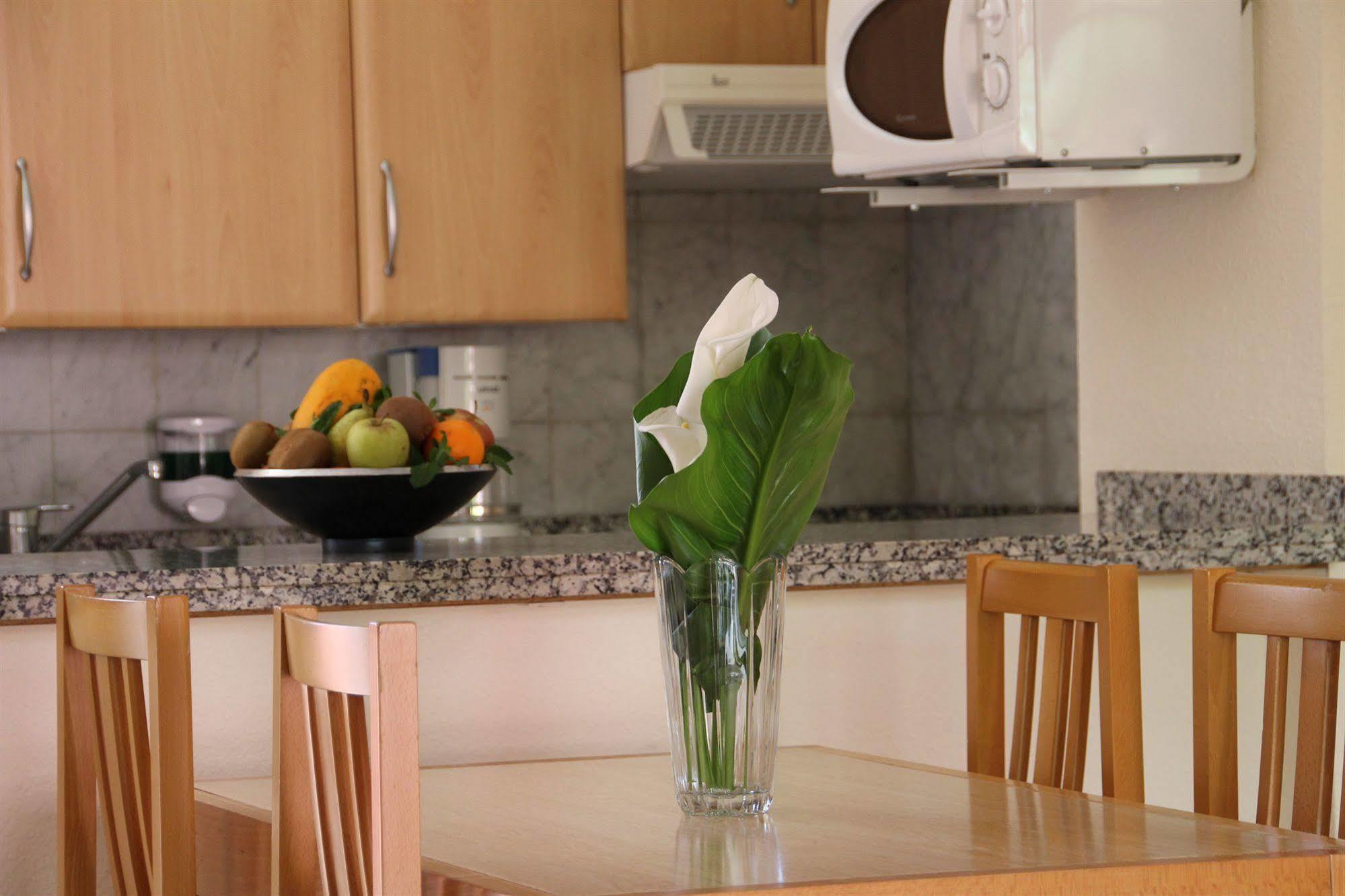 Marola Park Apartment *