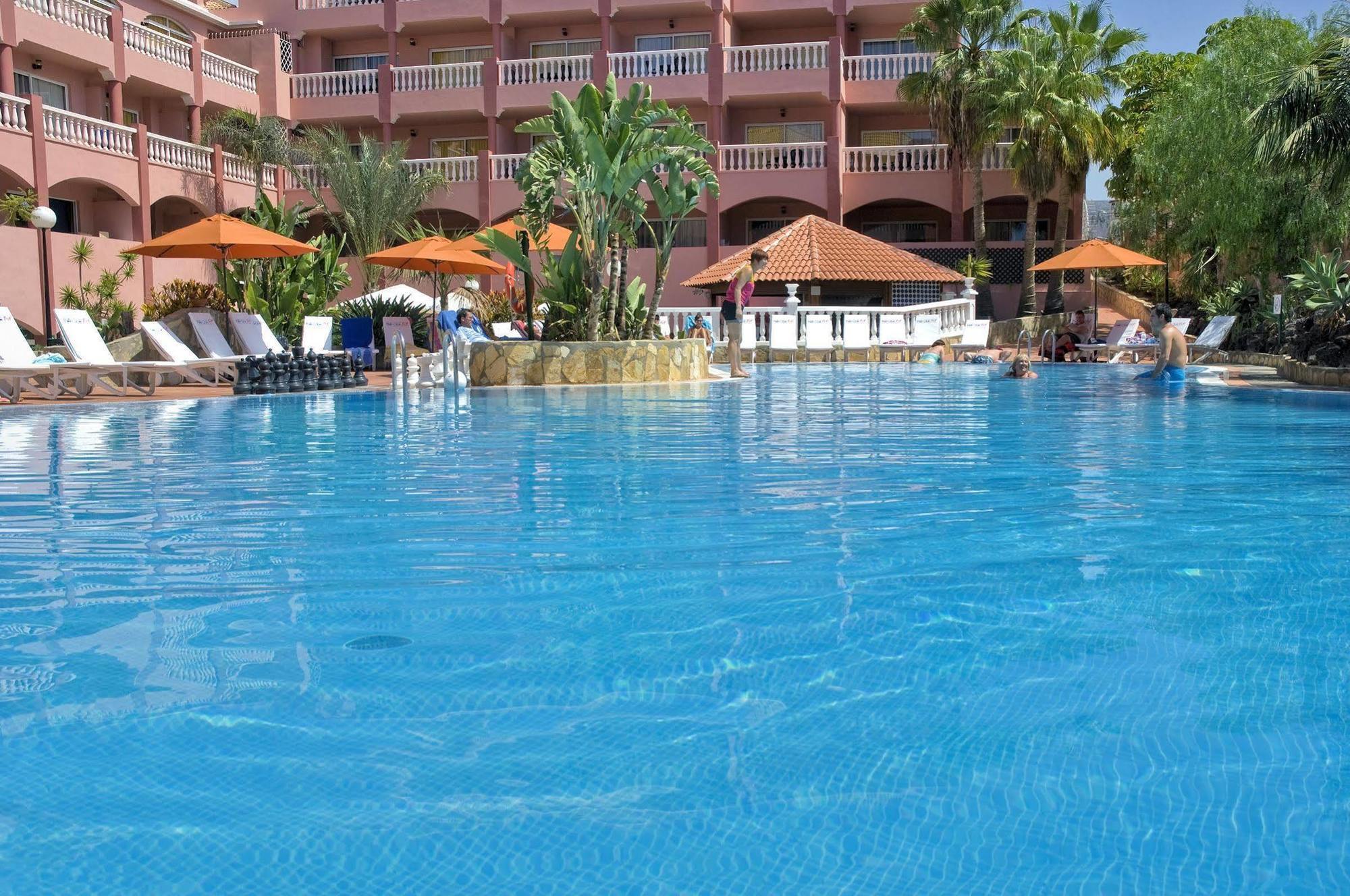 Marola Park Apartment *