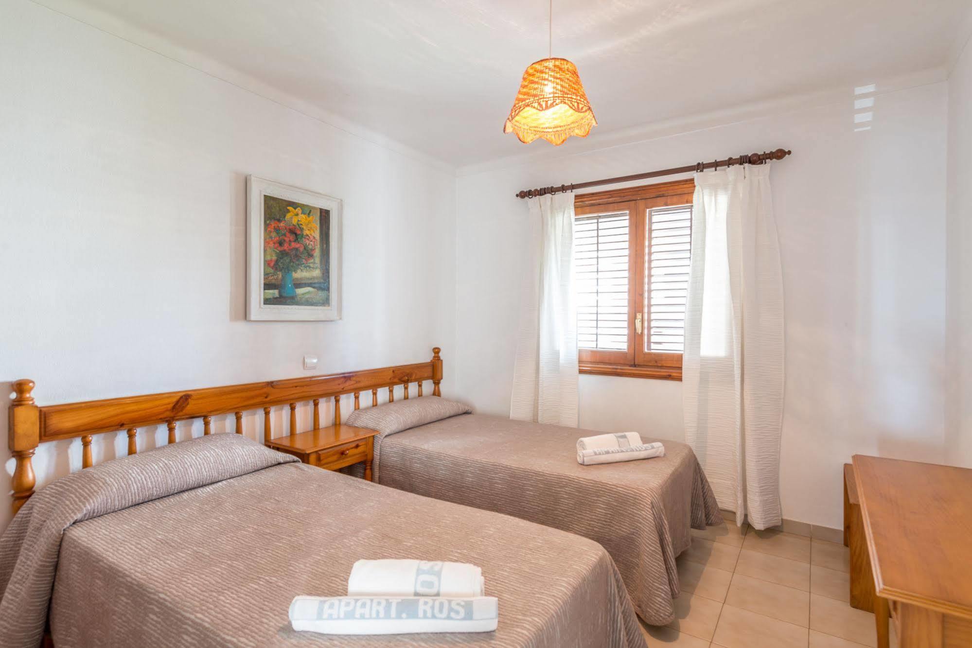 Ros Apartamento Santa Eulalia del Río